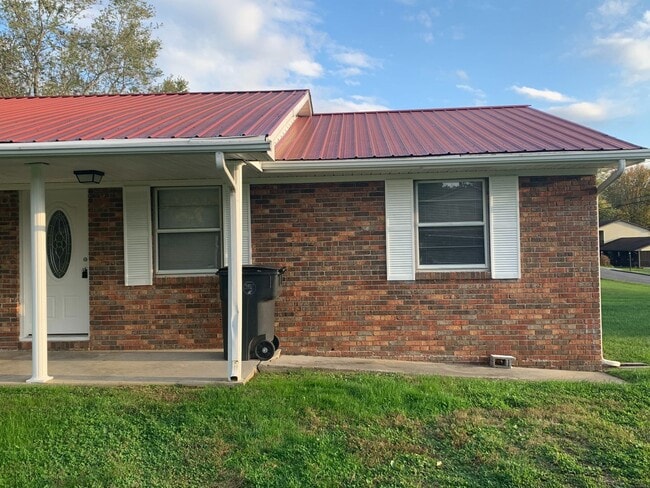 Seals Lane 3052-3058 (Duplex) - Seals Lane 3052-3058 (Duplex) Apartamento Unidad 3052 Seals Lane (R)