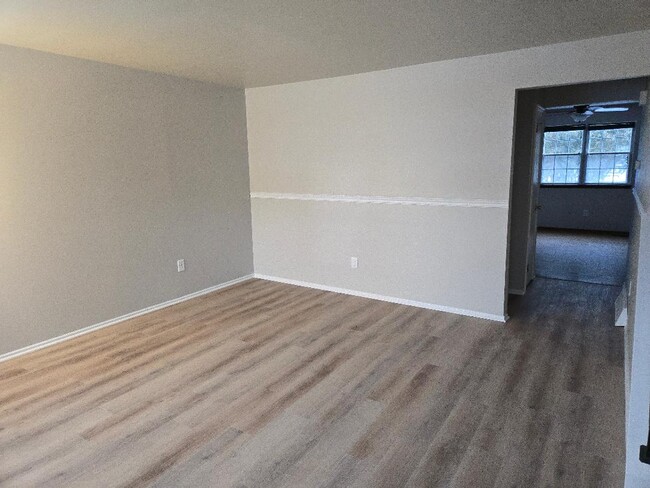 Photo - 324 Garden Ave