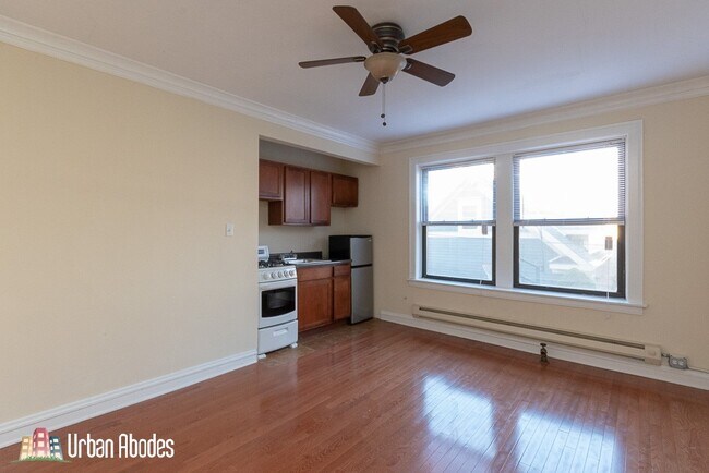 Photo - 4542 N Damen Ave Unit A03C