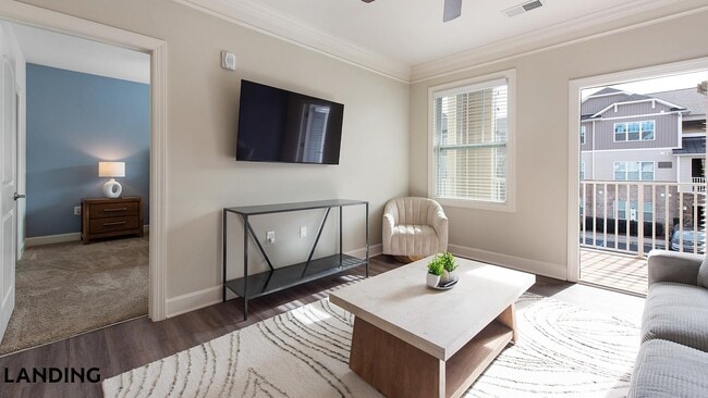 Photo - 3000 Daventry Cir Unidad 10202