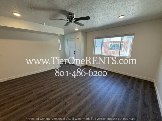 Photo - NO DEPOSIT option available for qualified renters with Obligo