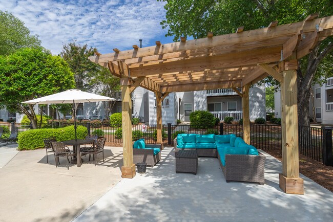 Photo - Greyeagle Apartments