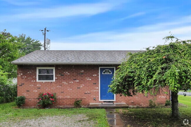Building Photo - 3197 E Ave Rental
