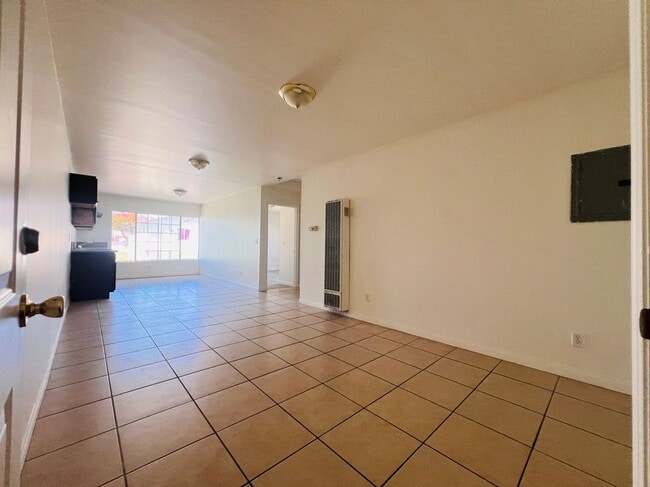 Building Photo - 1315 S Catalina St Rental