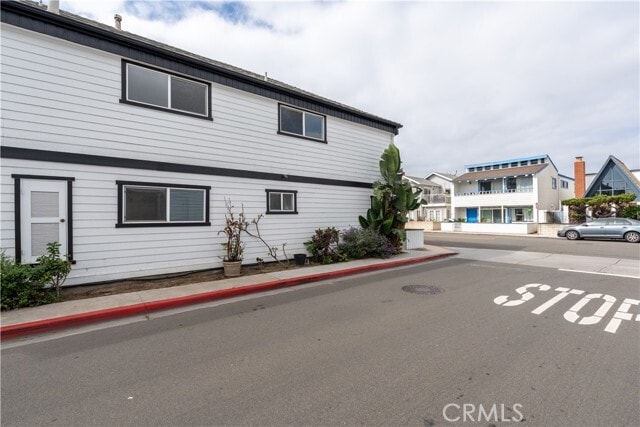 Photo - 212 Orange St