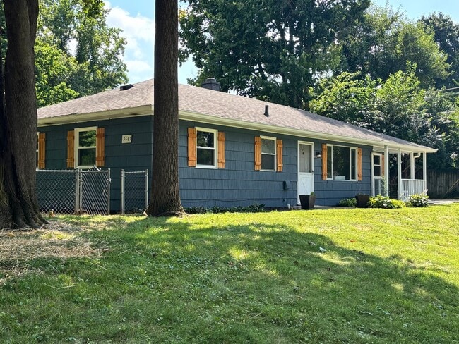 Photo - 5662 Ralston Ave