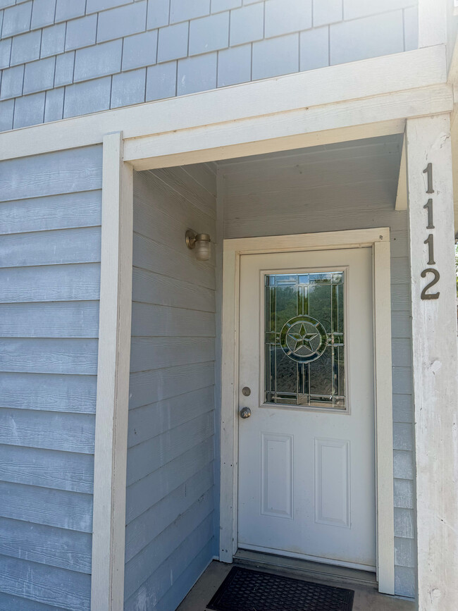 Photo - 1112 Jones St