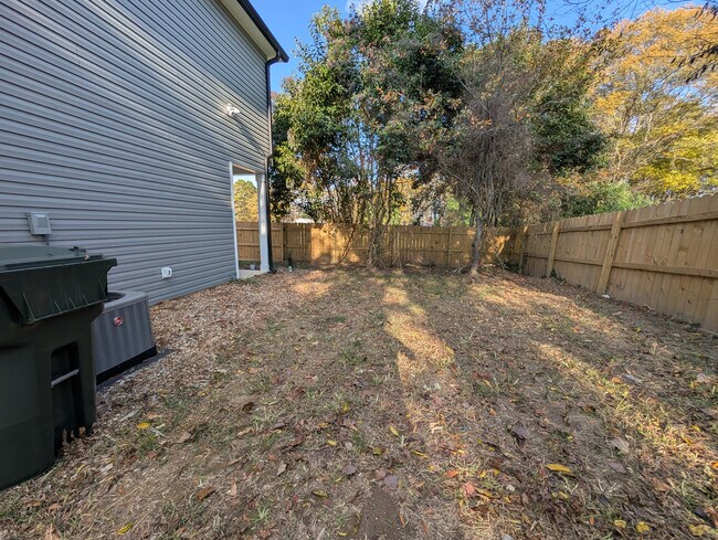 Room in Townhome on Mobley St