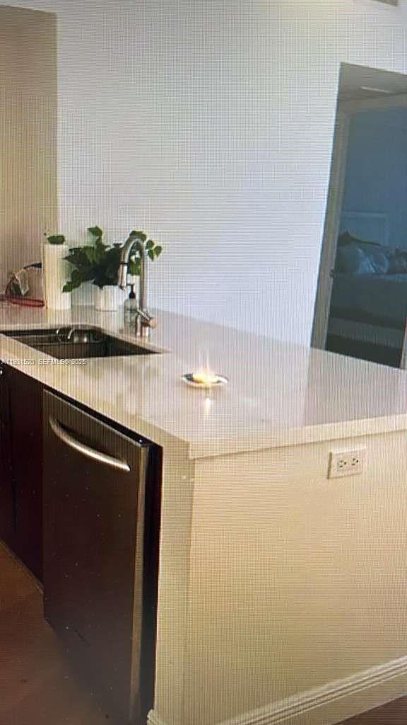 Photo - 19900 E Country Club Dr Unidad 214