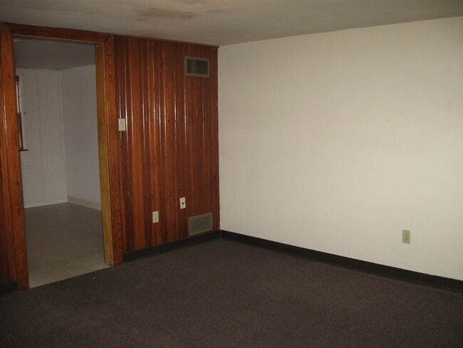 Photo - 2 Bedroom, 1 Bath Townhouse