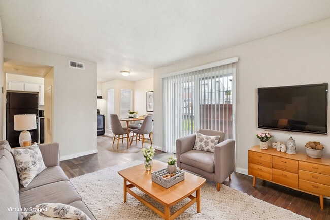 Photo - Windbury Apartments