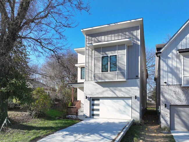 Photo - 2029 Rosemary Ln