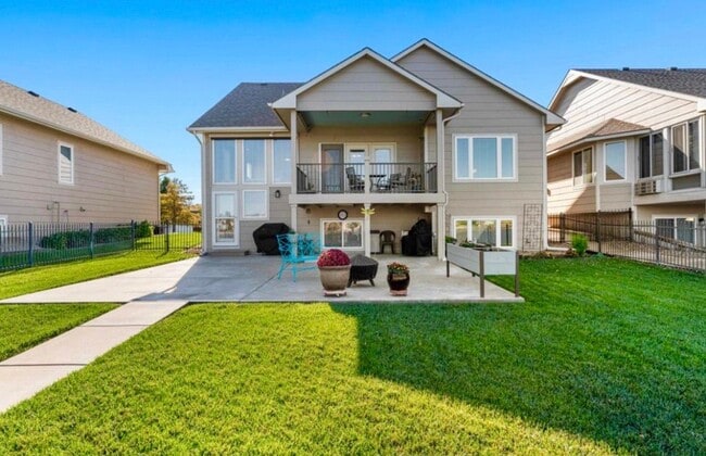 Photo - 3224 N Westwind Bay St