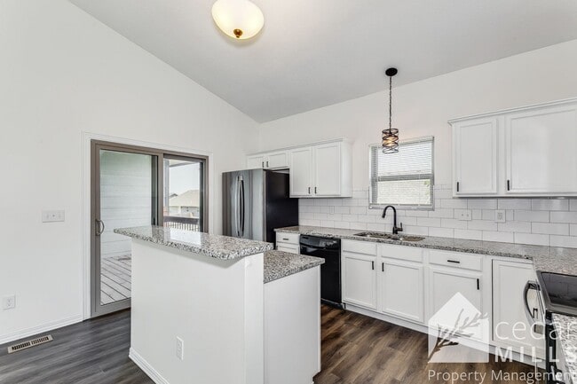 Photo - Stunning Townhome in East Wichita-This is a Must See!