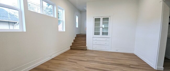 Photo - REDUCED! Recently Renovated 2 Story Tacoma...