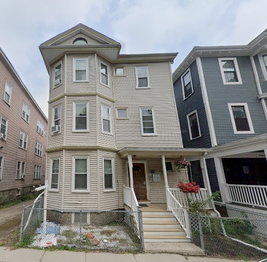 Photo - 93A Hillside St Apartments