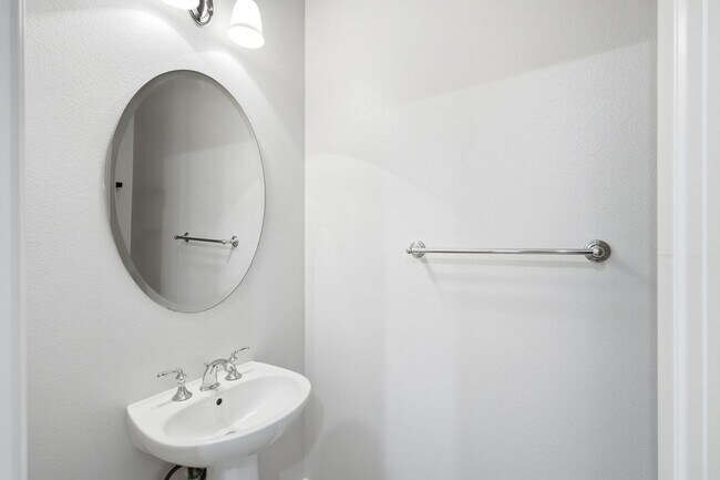 Photo - 11528 Verona Dr