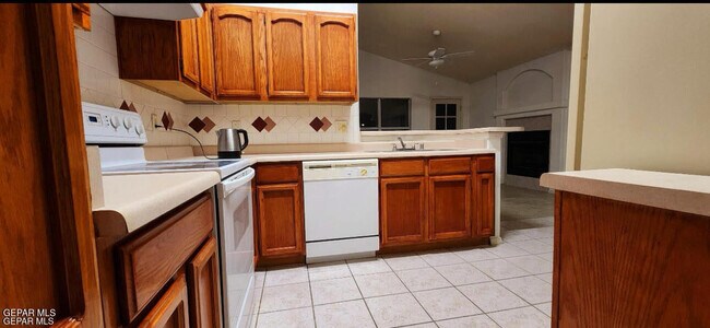 Photo - 3616 Dominican St