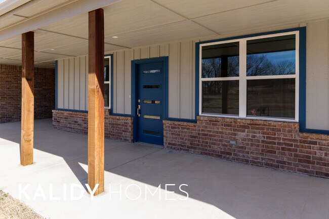 Photo - 306 Kirks Holw