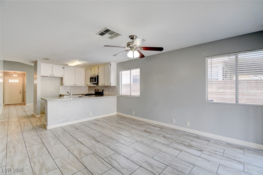 Photo - 7732 Parnell Ave