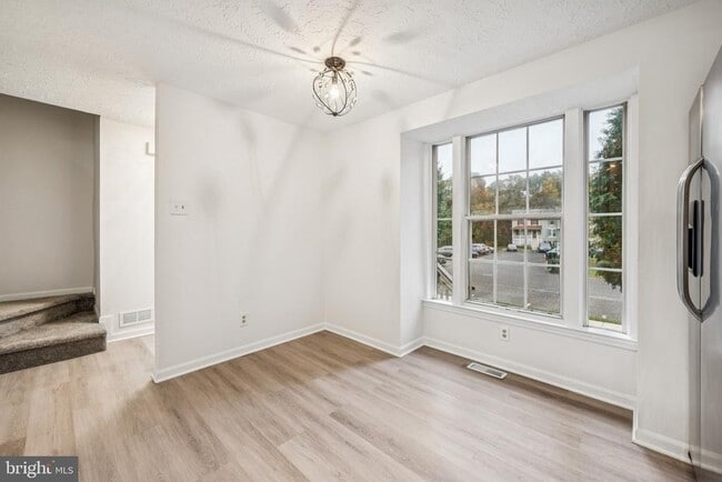 Photo - 29 Wagon Wheel Dr