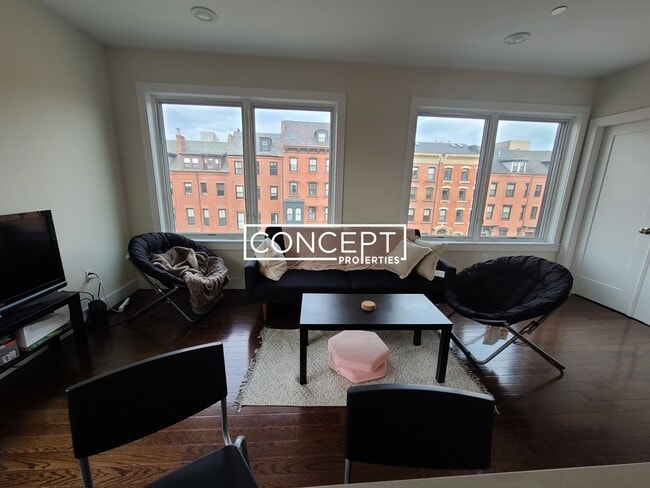 Photo - 659 Massachusetts Ave Unidad 6