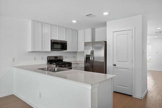 Photo - 21255 Fieni Dr