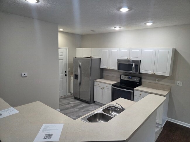 Photo - 770 Mystic Pointe Dr Unidad 770