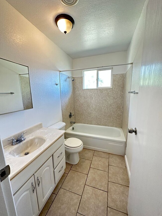 Photo - 3 bed/ 2 ba house  - Olivehurst