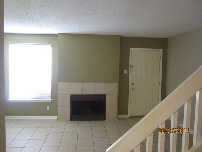 Photo - Cedar Park Village