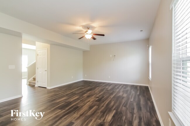 3010 Robusta Court