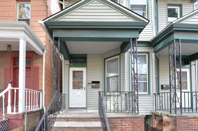 Photo - 124 Tuers Ave