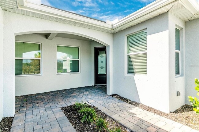 Photo - 25089 Pearl Lk Cir