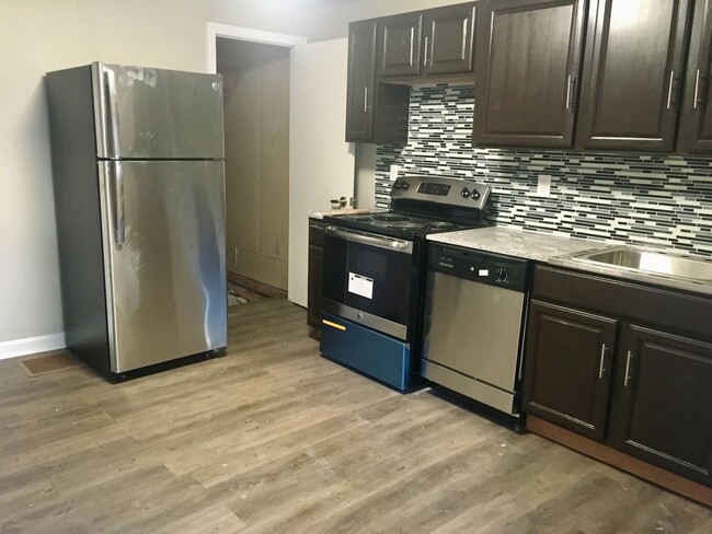 Photo - 122-122 Kearsarge St Apartamento Unidad 118