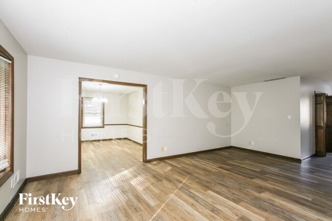 Photo - 1311 Lawrence Rd