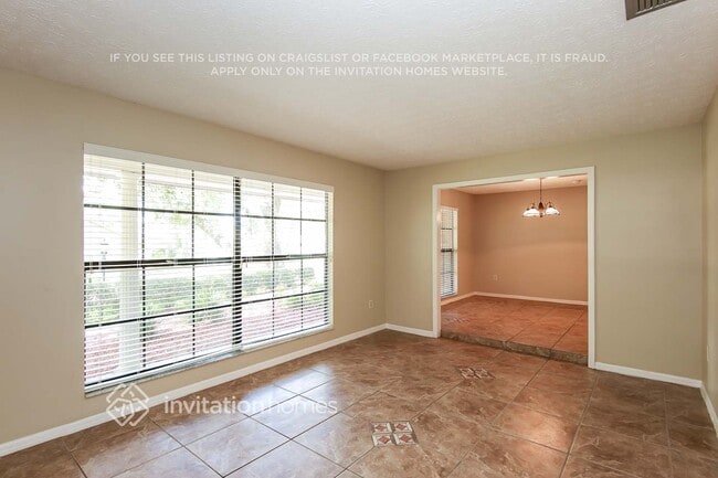 3910 Buttonwood Ct
