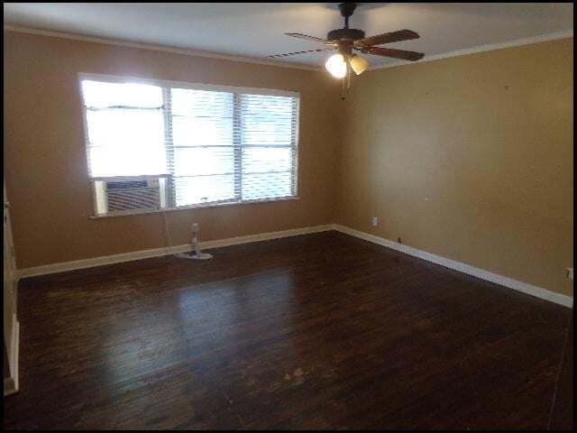 Photo - 1217 Look St