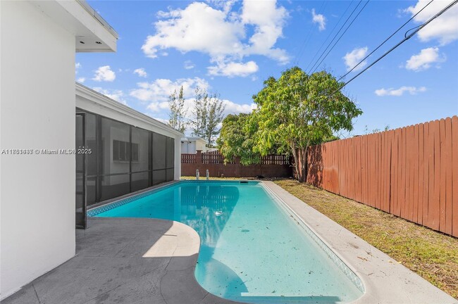 Building Photo - 7773 Coral Blvd Rental