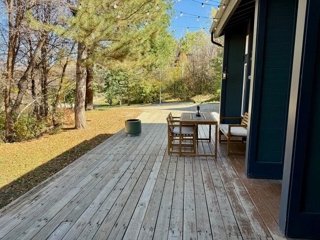 Photo - 1989 N 3775 E