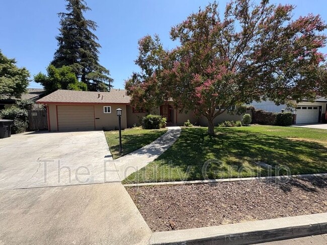 Photo - 1505 W Laurel Ave House