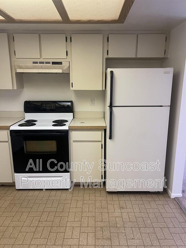 Photo - 529 E Curlew Pl