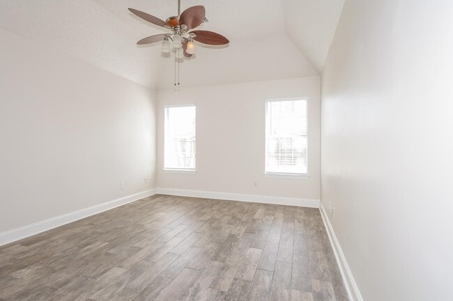 Photo - 1080 Cross Wood Ln