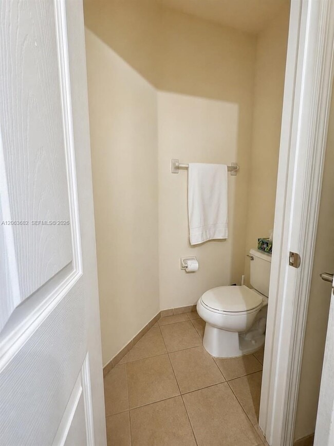 Photo - 8620 NW 97th Ave Unidad 212