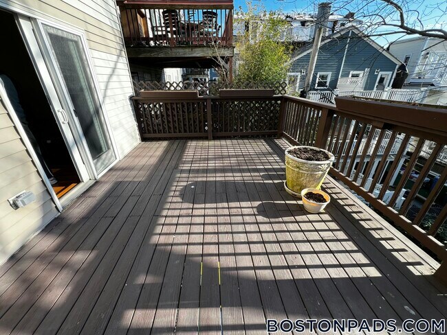 Photo - 45 Old Harbor St