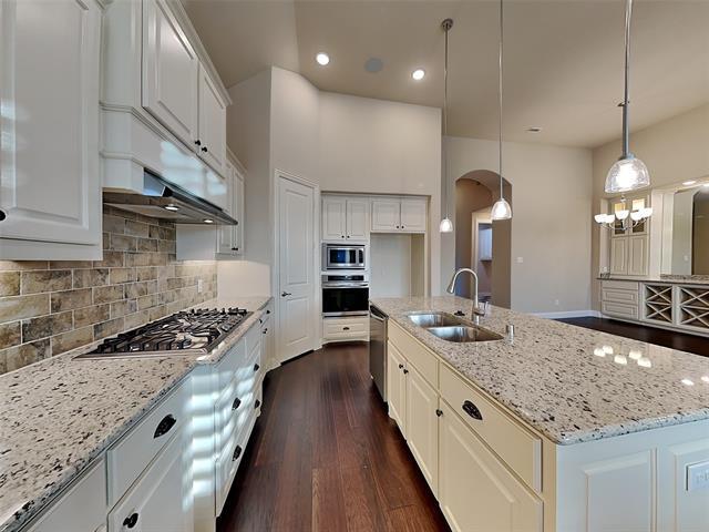 Photo - 14845 Belclaire Ave