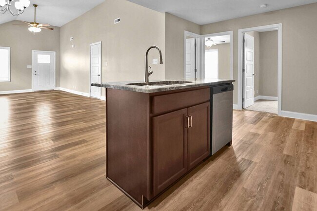 Photo - Pet Friendly Three Bedroom!