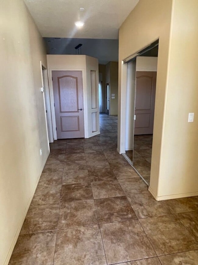 Photo - 1480 Javelina Hill
