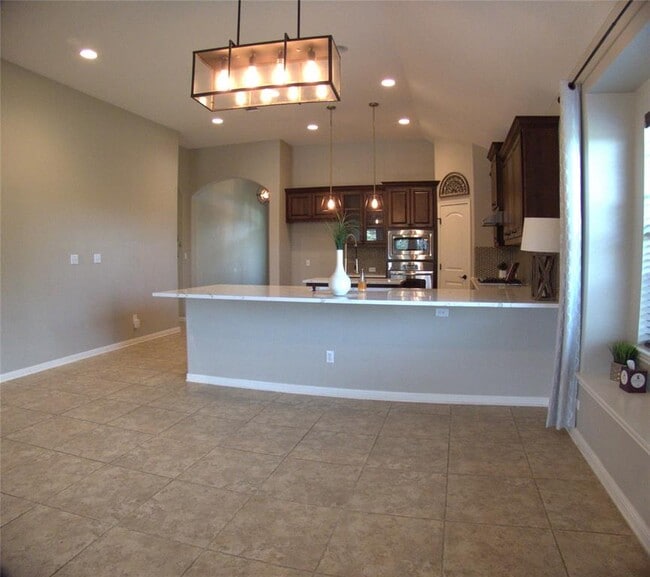 Building Photo - 14400 Senia Bend Rental