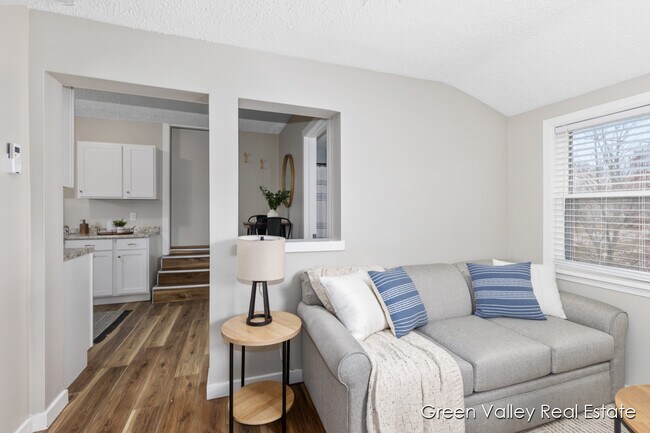 Photo - 1543 Beidler St Unit 4