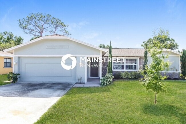 Photo - 3 Bedroom Pet-Friendly Home in Melbourne, FL with Main Street Renewal